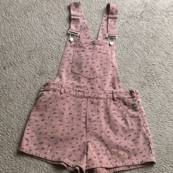 &MERCI/PINK-FLORAL SHORTALLS/NEW - Picture 3 of 8
